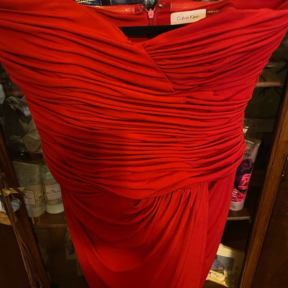 Calvin Klein Sexy Red strapless dress